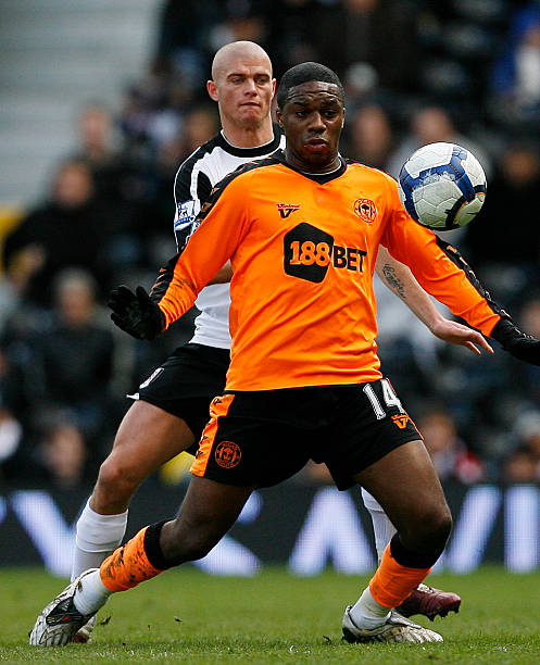 桑巴足球 桑巴足球