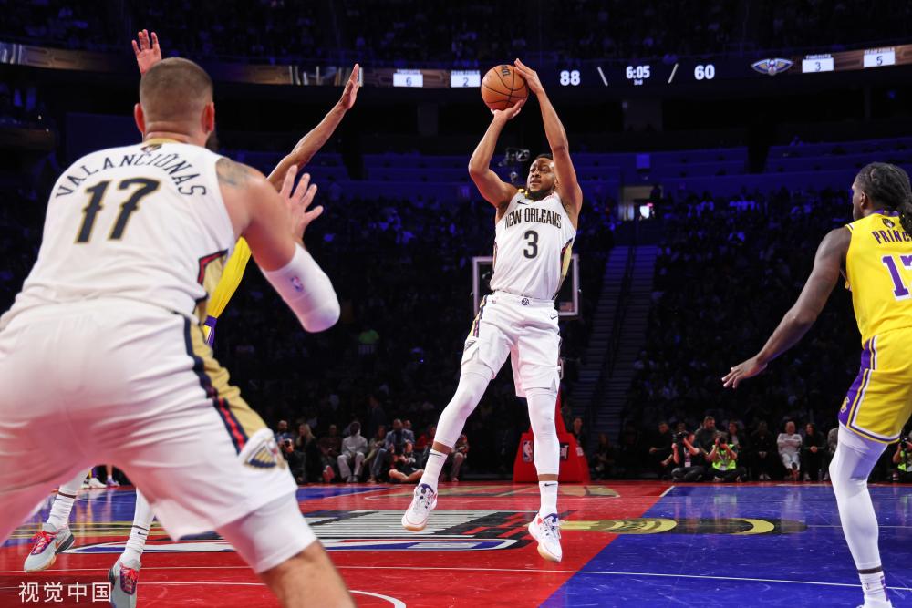 及其在全球 及其在全球